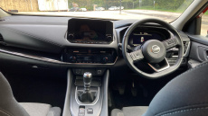 Nissan Qashqai 1.3 DiG-T MH N-Connecta 5dr Petrol Hatchback